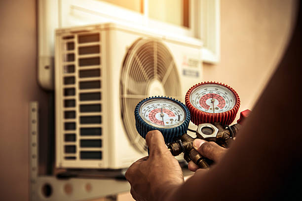 Professional Heat Pump Repair technician working in Bentleyville, PA